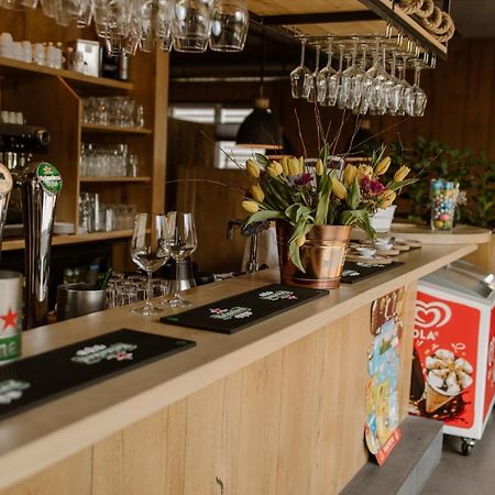 De La Rue Vakantiesuites Sleeuwijk Esterno foto