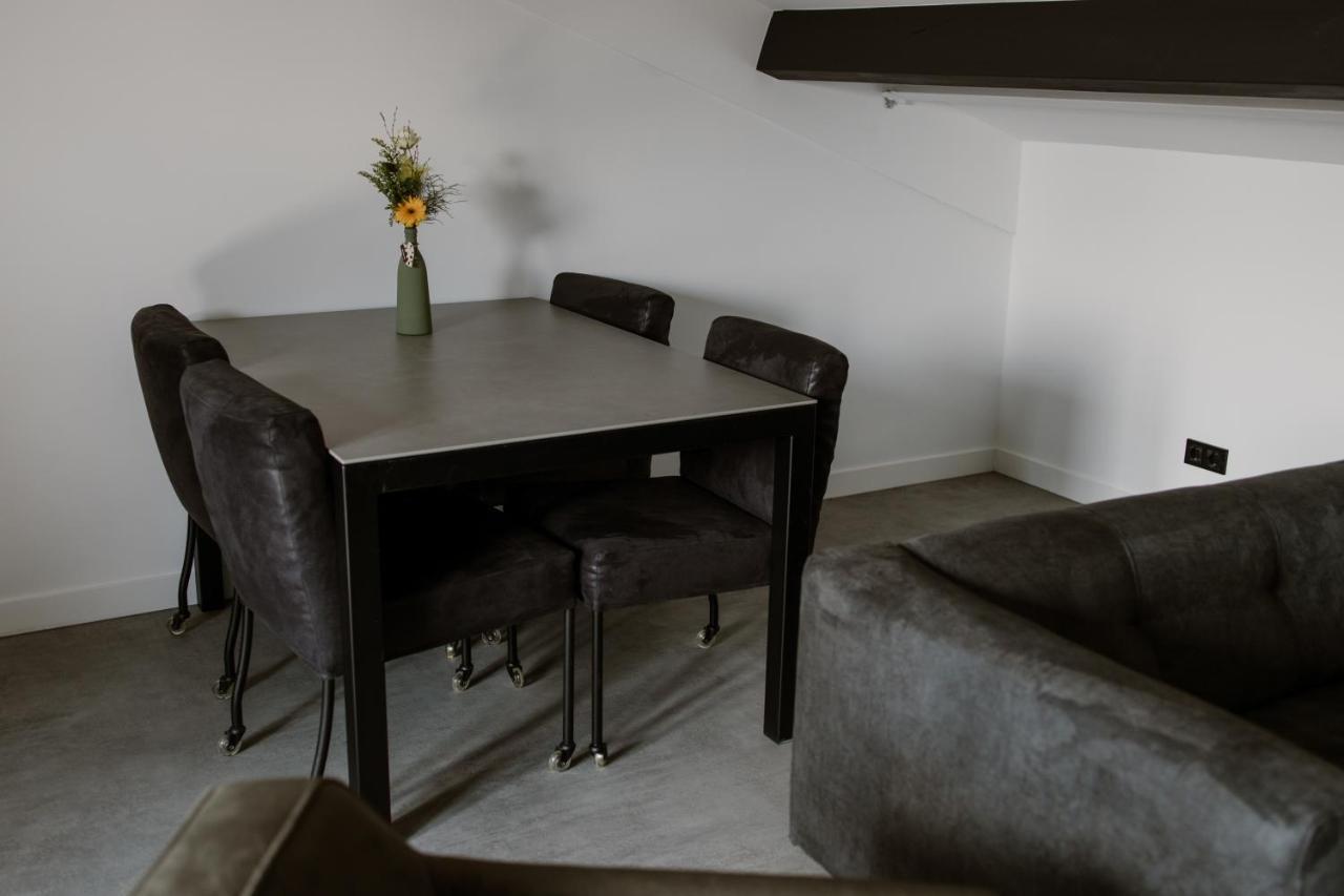 De La Rue Vakantiesuites Sleeuwijk Esterno foto