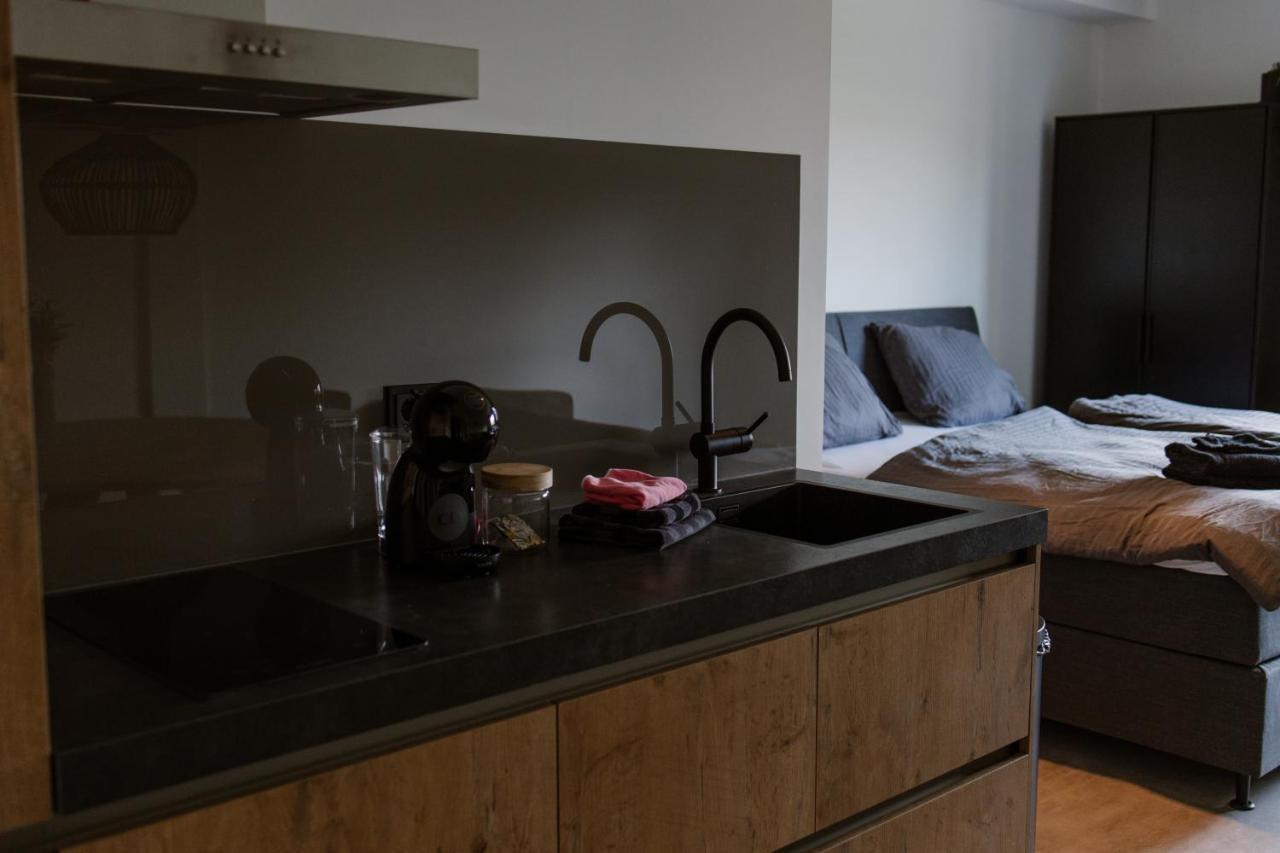 De La Rue Vakantiesuites Sleeuwijk Esterno foto