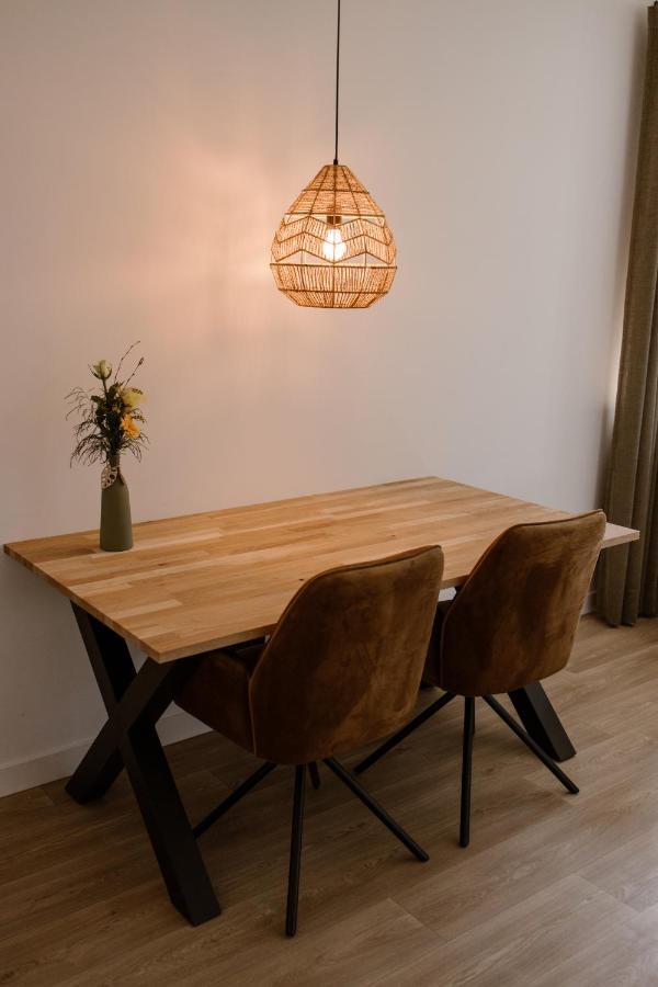 De La Rue Vakantiesuites Sleeuwijk Esterno foto